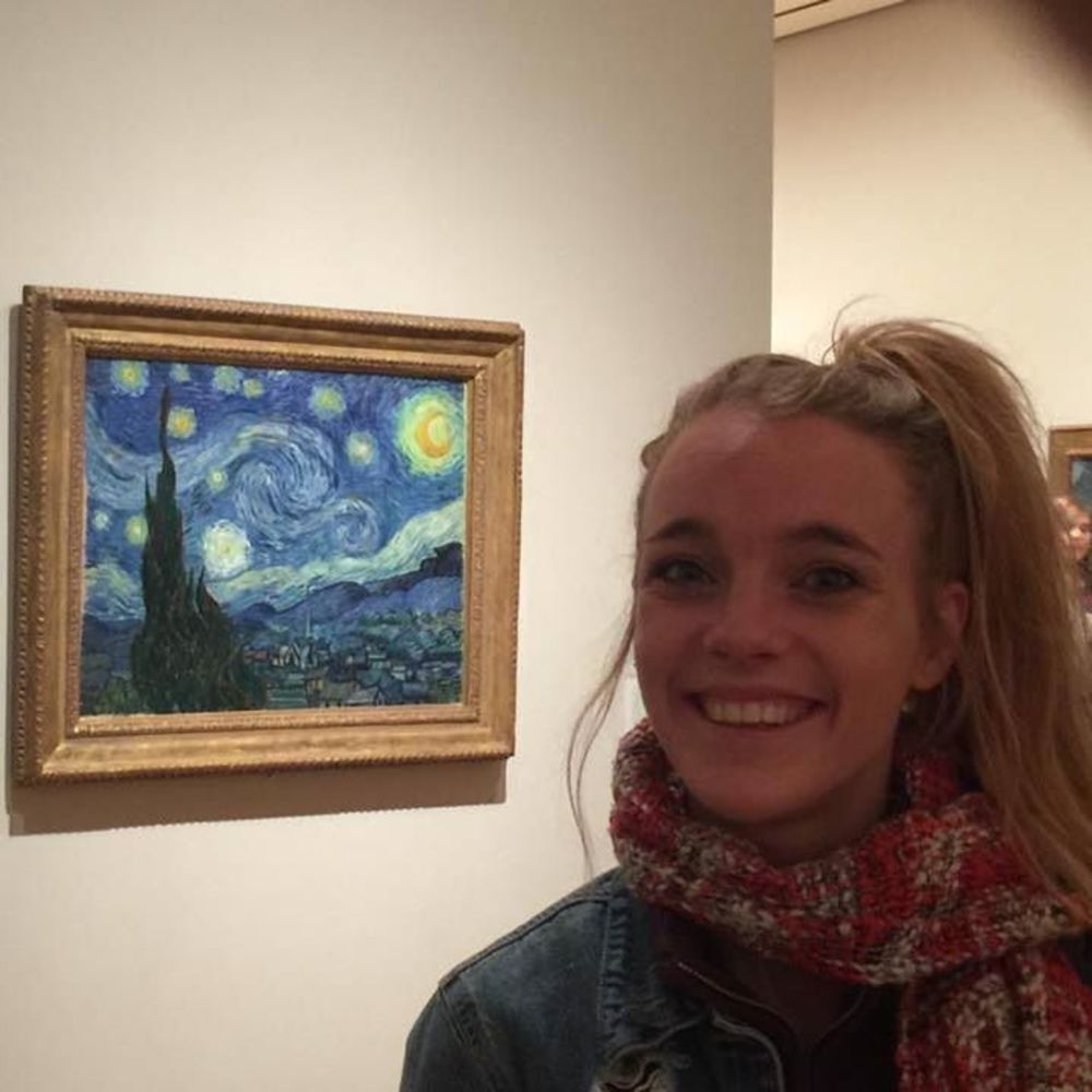 Meet your Posher, Courtney